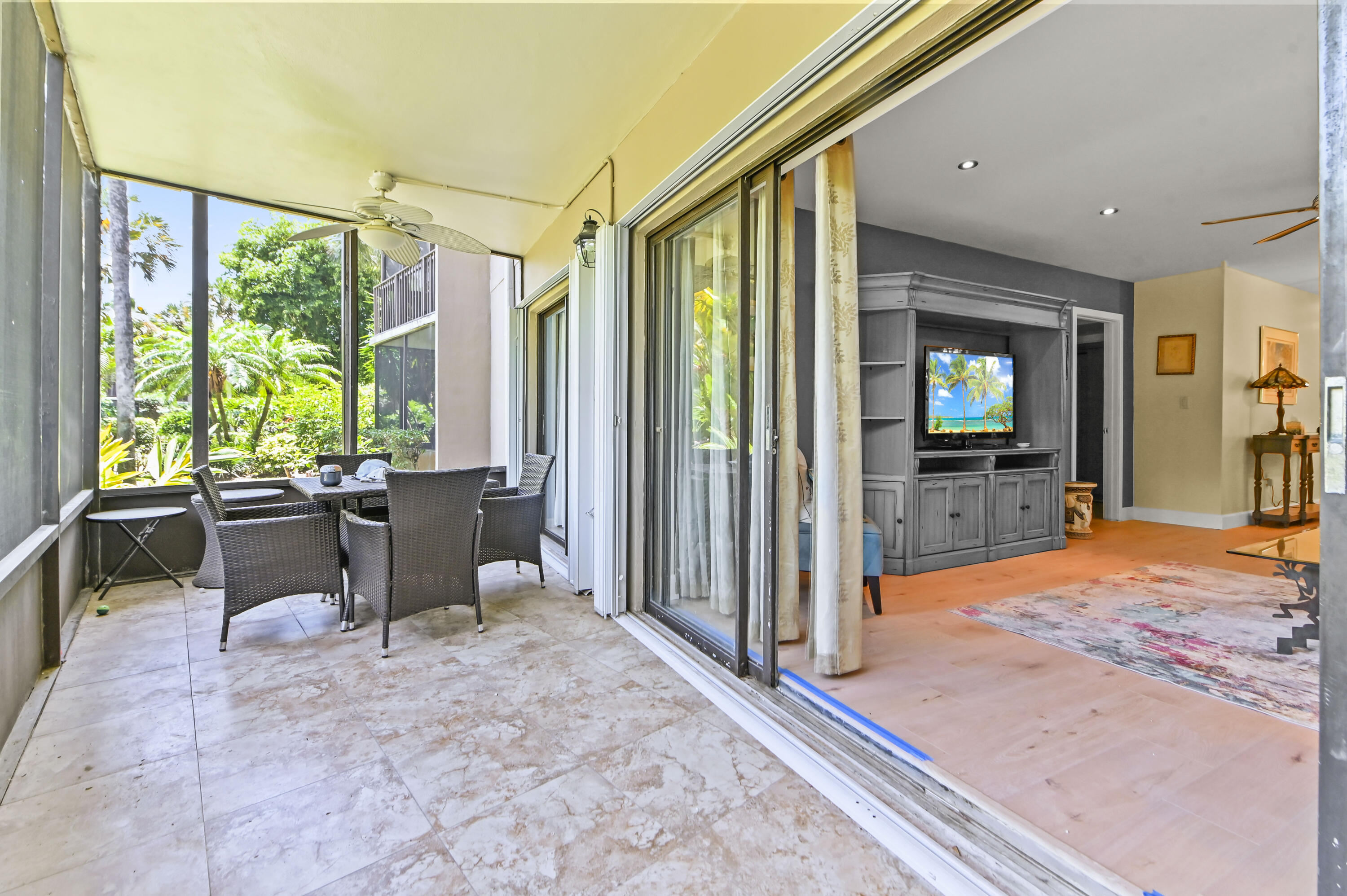 SOUTHGATE - Residential