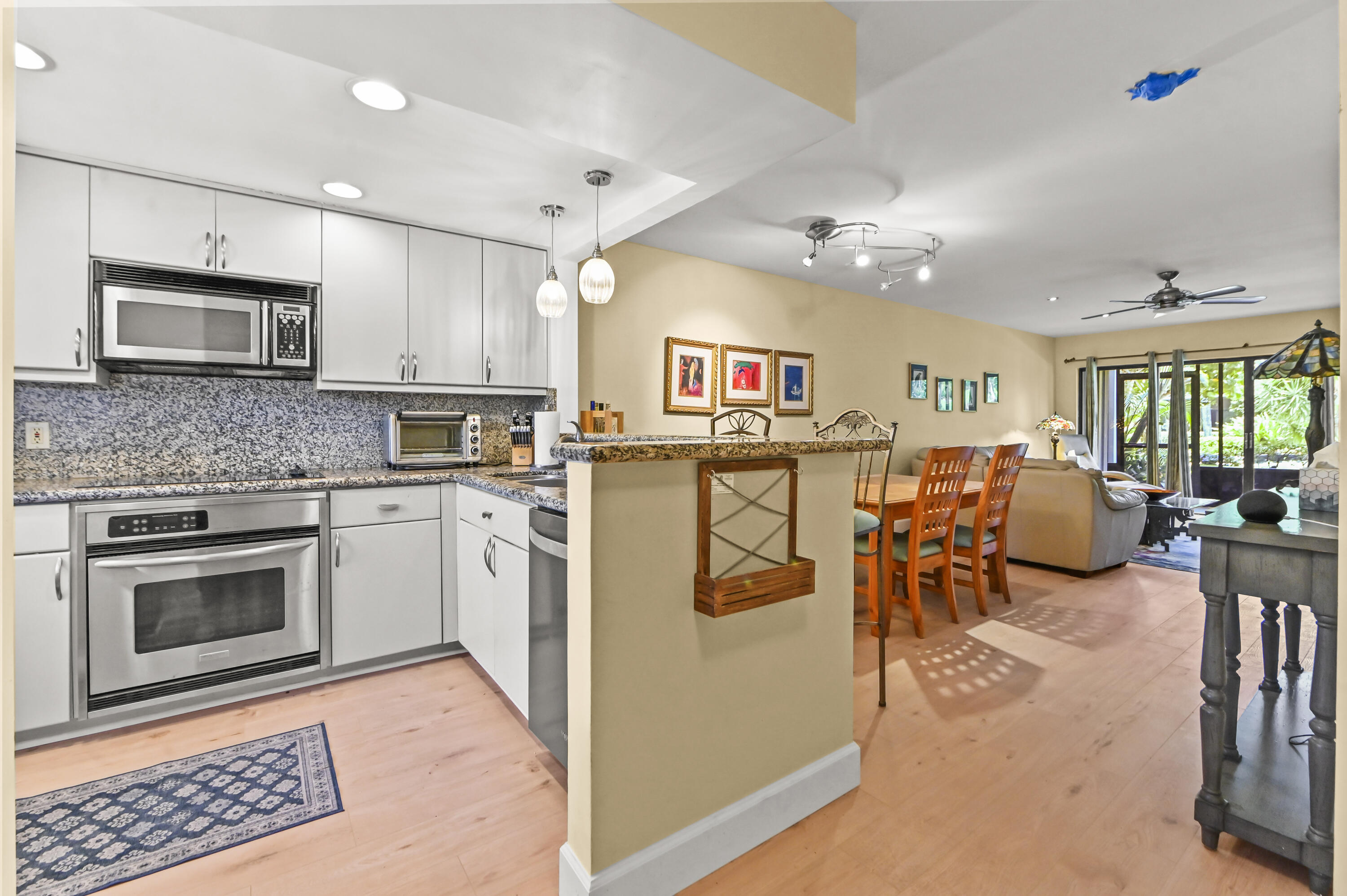 SOUTHGATE - Residential