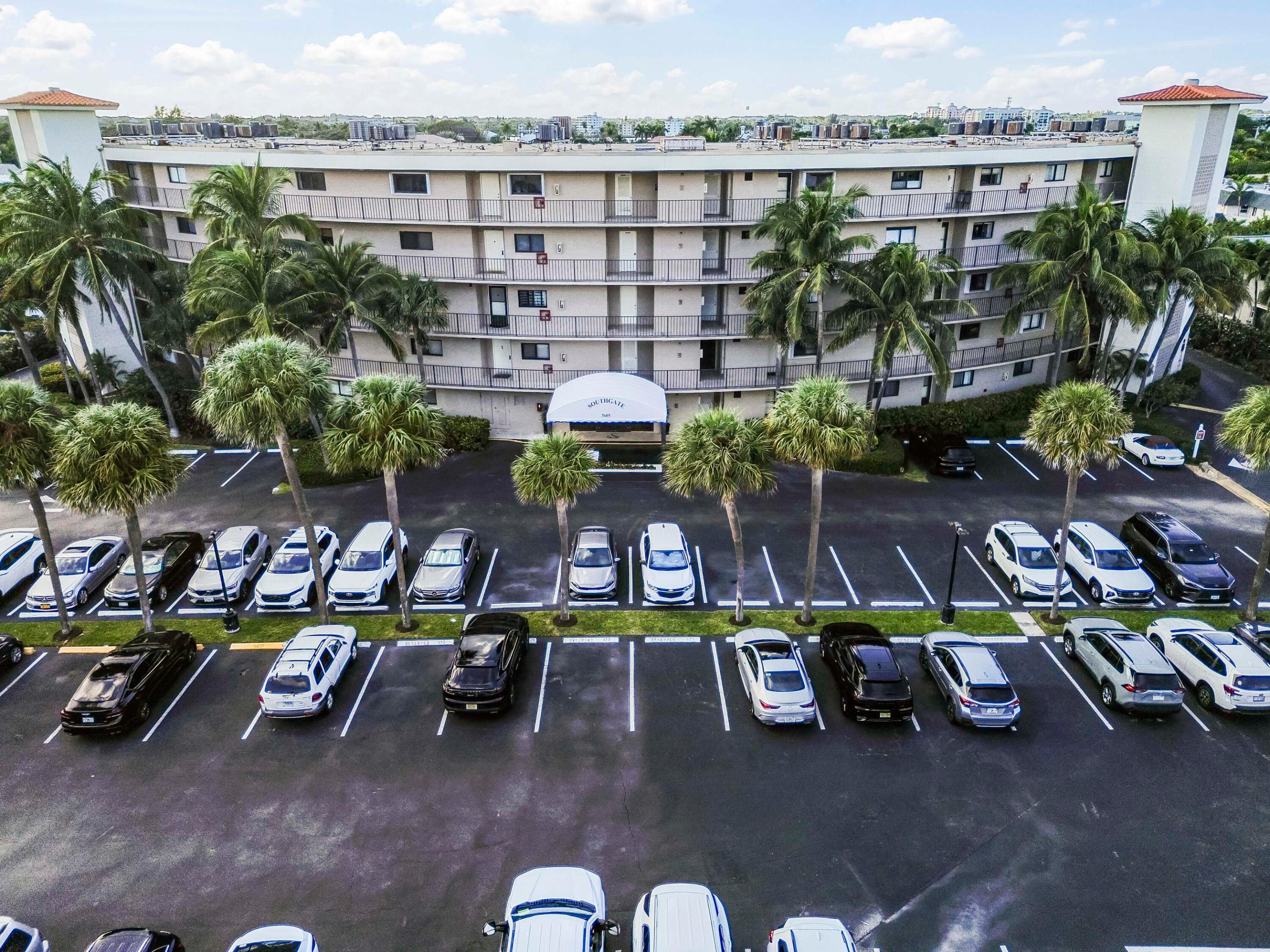 SOUTHGATE - Residential