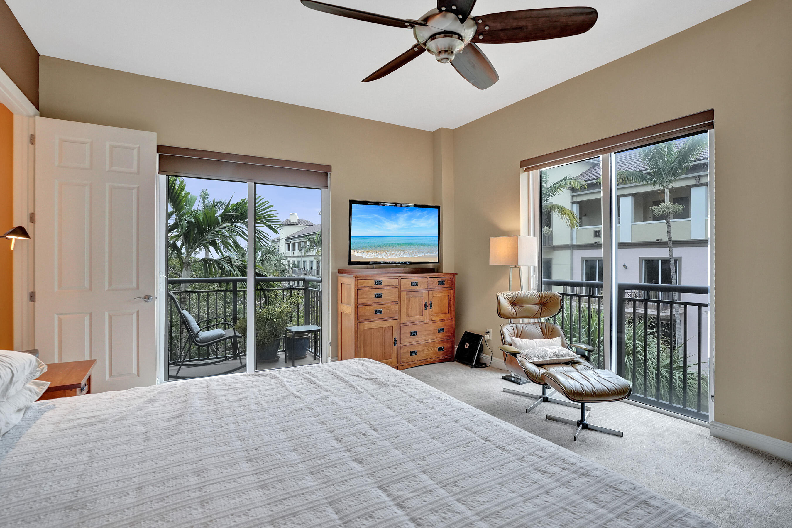 WILTON STATION RES CONDO - Residential