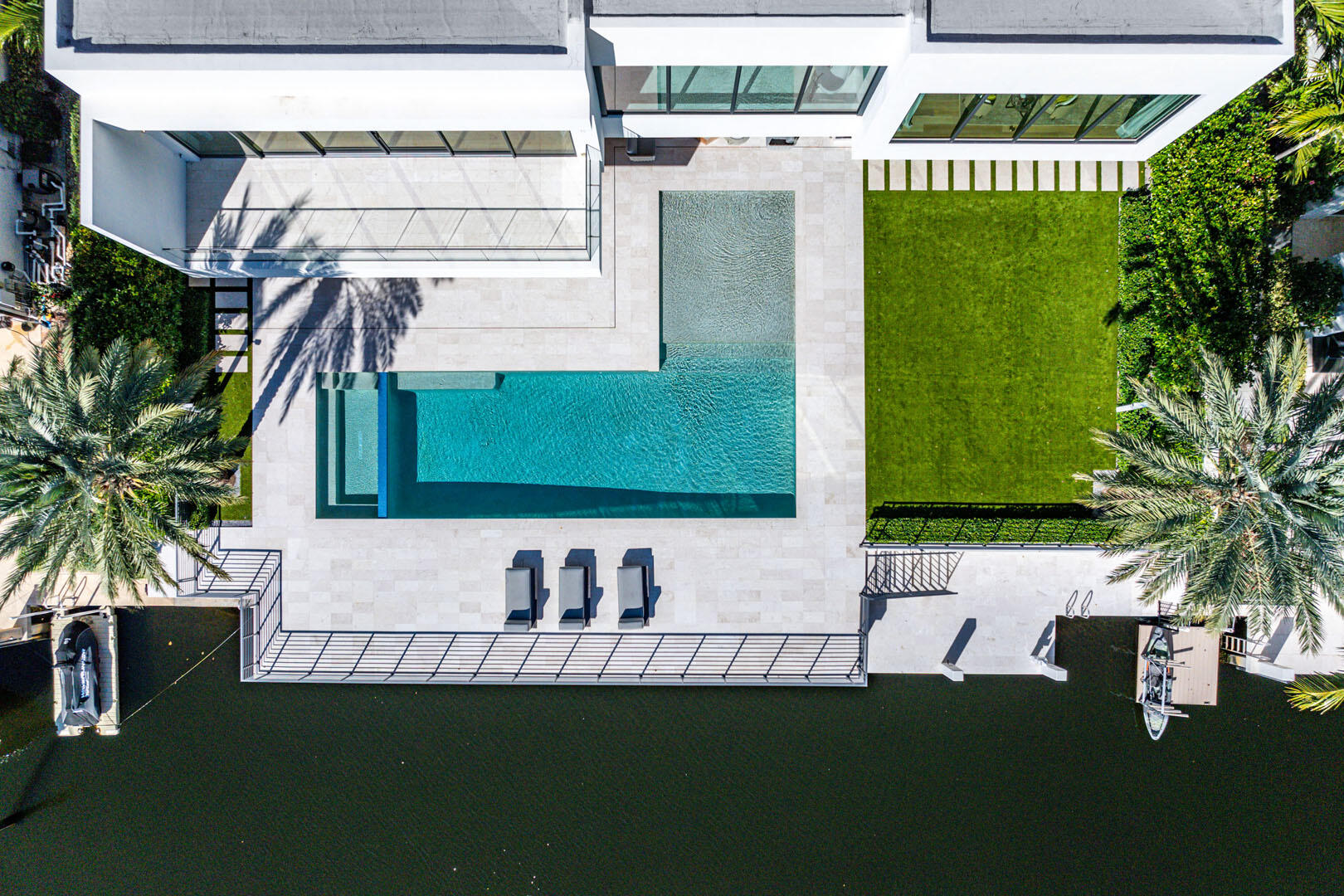 ROYAL PALM YACHT & COUNTRY CLUB - Residential