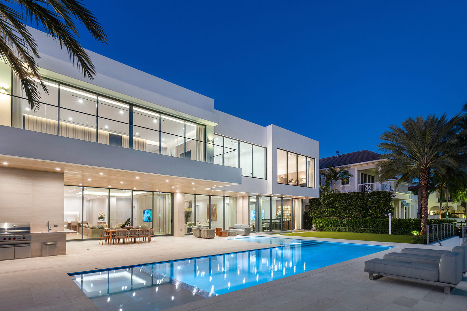 ROYAL PALM YACHT & COUNTRY CLUB - Residential