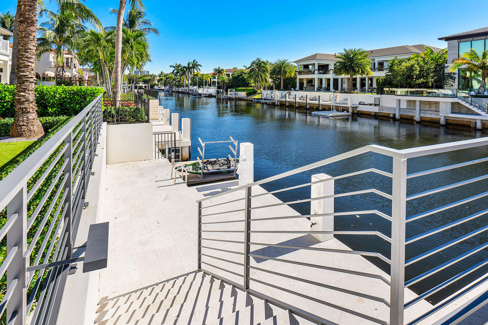 ROYAL PALM YACHT & COUNTRY CLUB - Residential