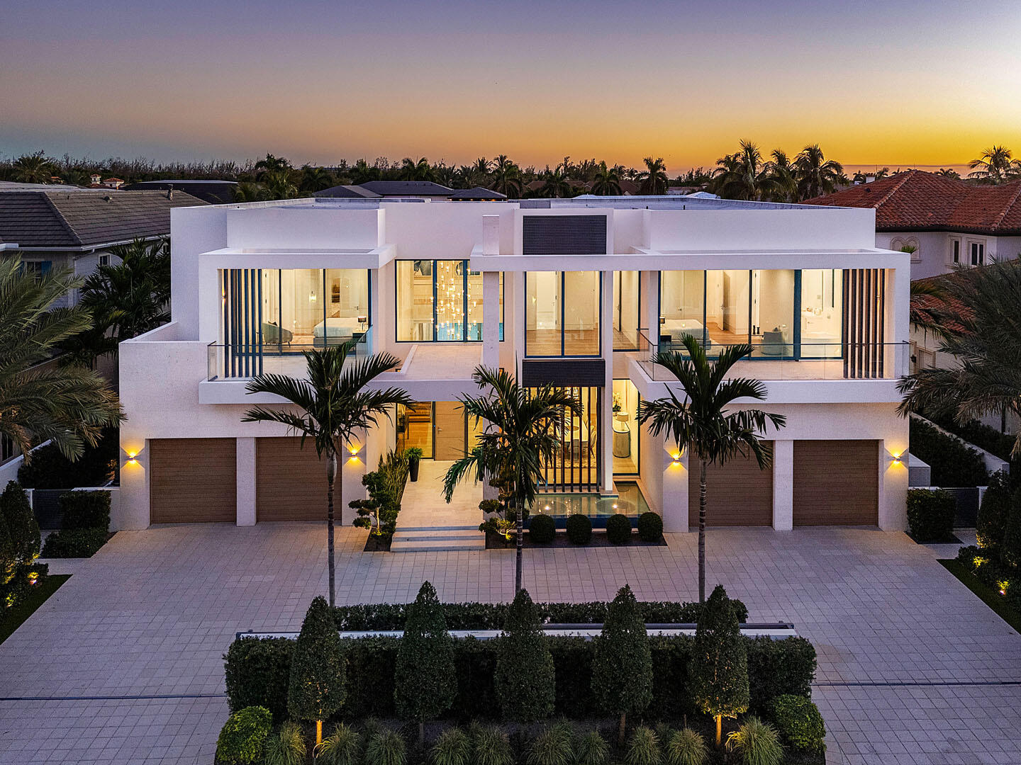ROYAL PALM YACHT & COUNTRY CLUB - Residential
