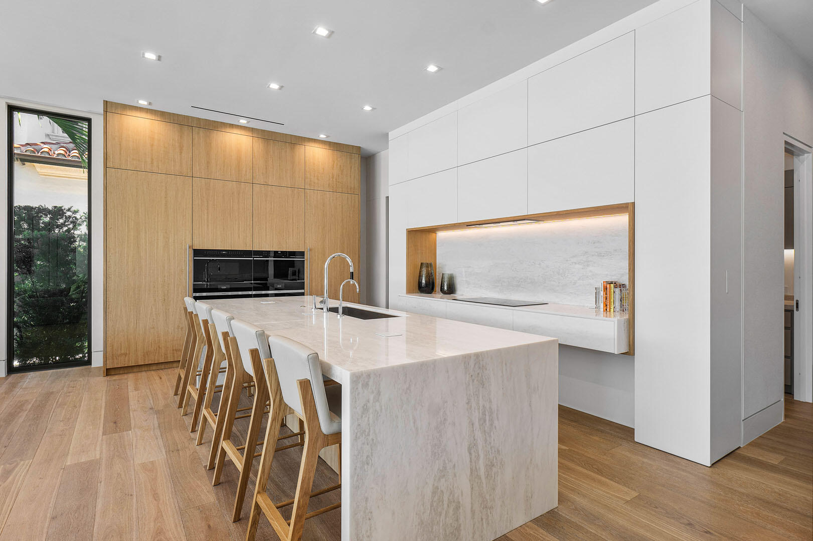 ROYAL PALM YACHT & COUNTRY CLUB - Residential