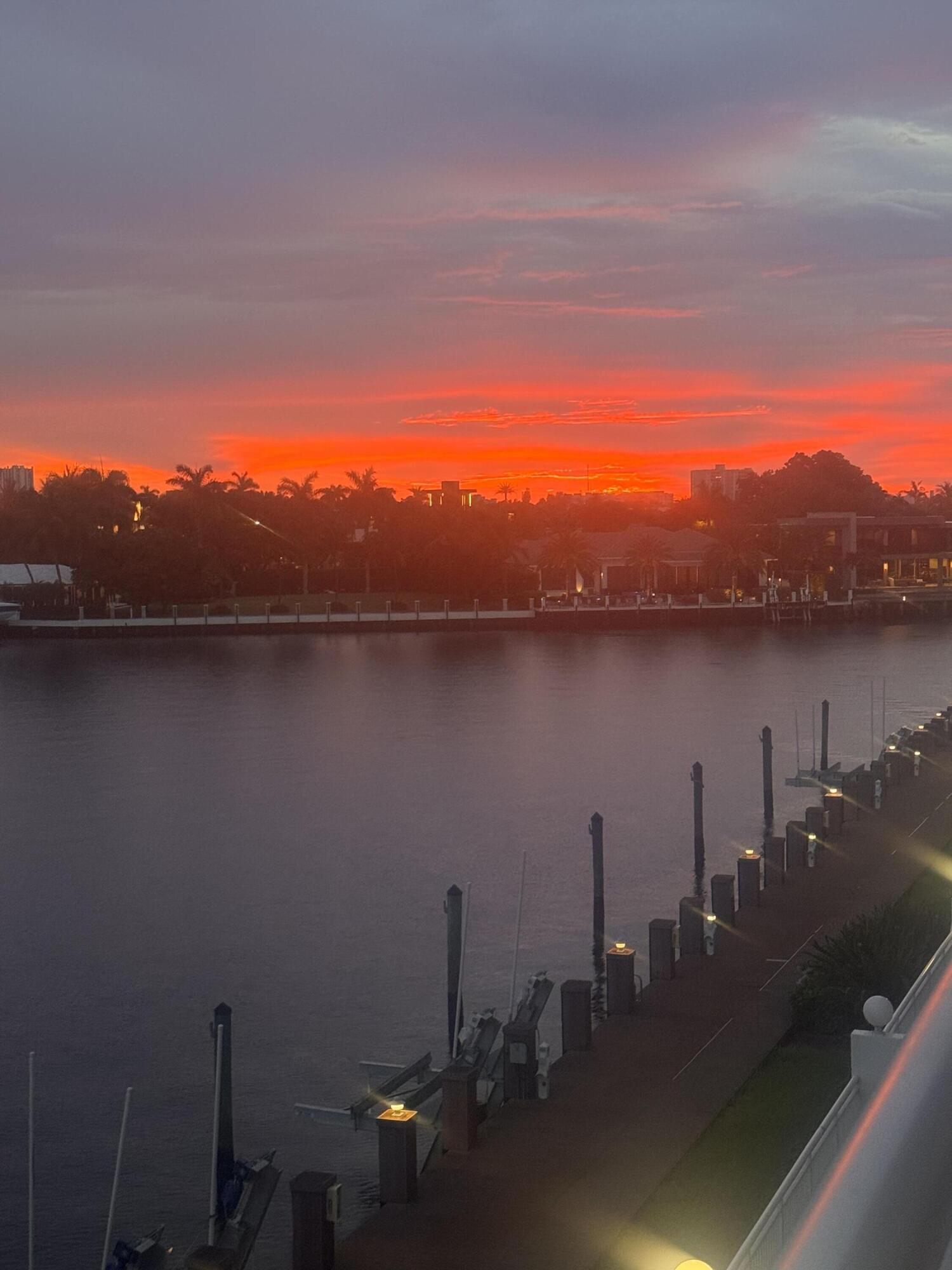 BAYSHORE TOWERS - Residential Lease