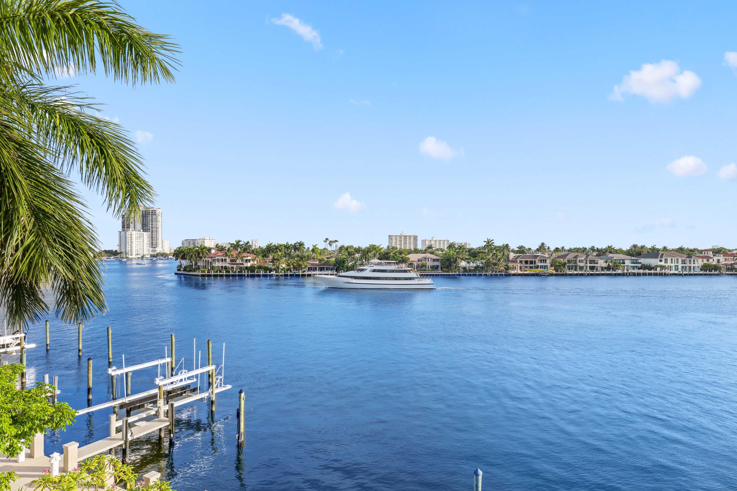 BAYSHORE TOWERS - Residential Lease