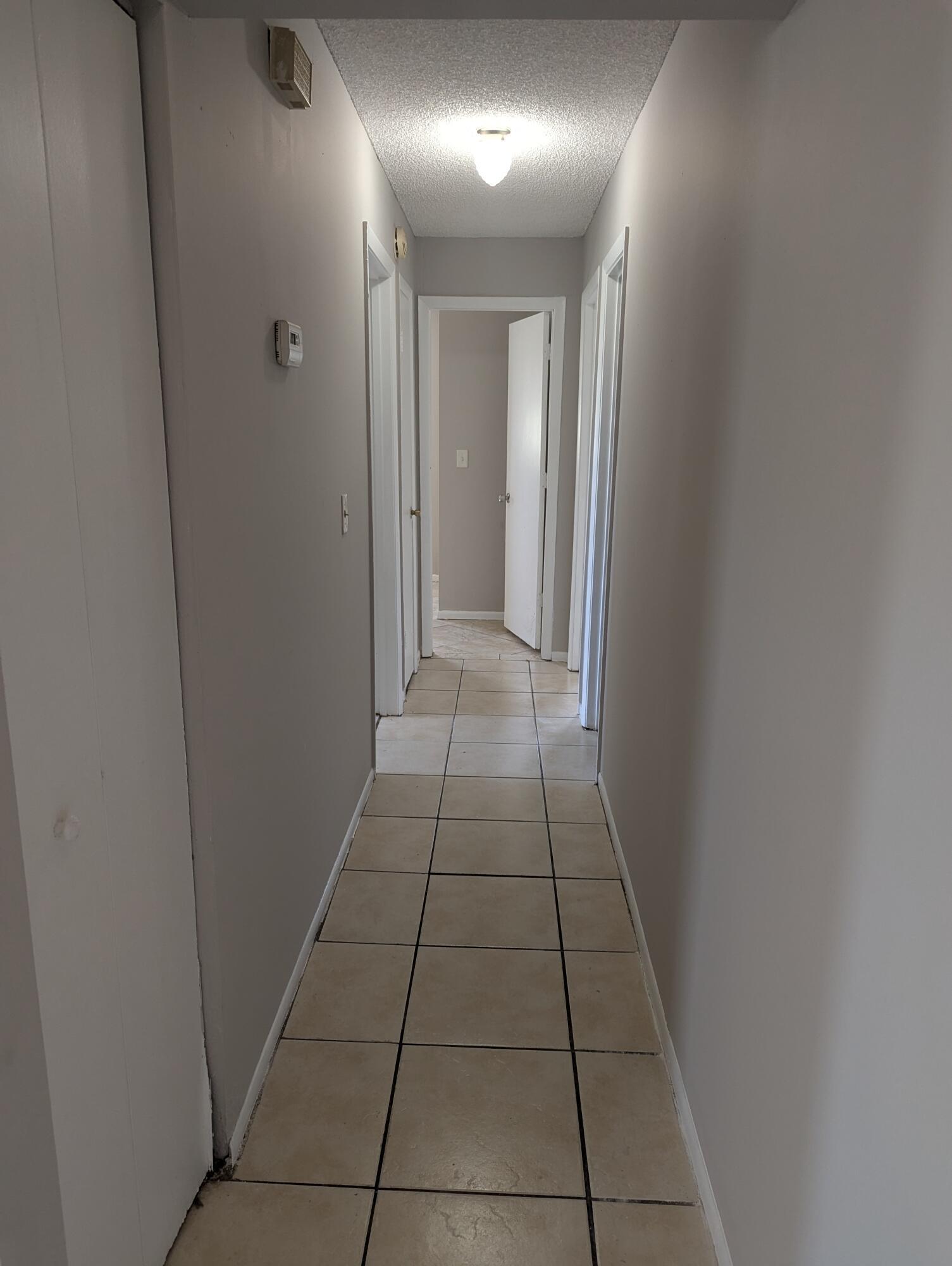 PORT ST LUCIE SECTION 4 - Residential Lease