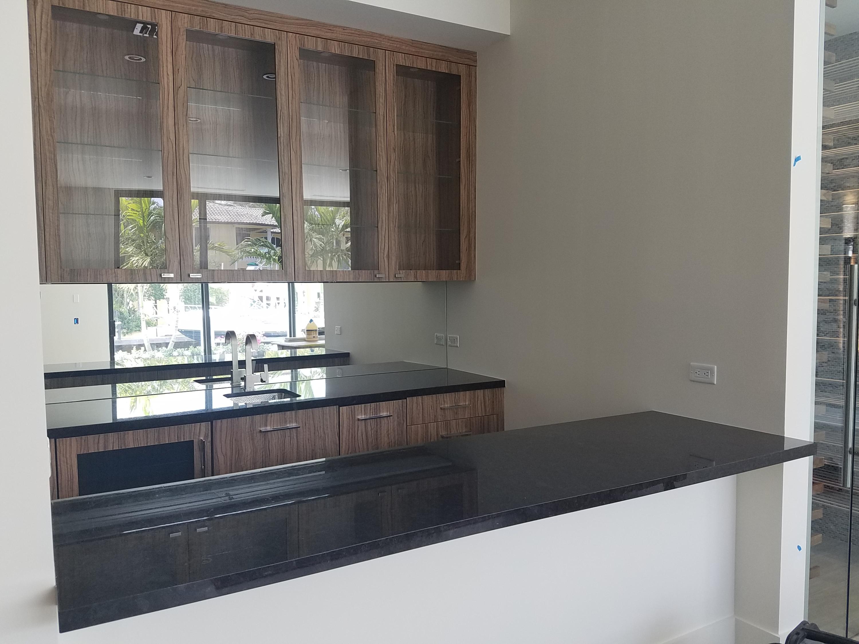 LAKE ROGERS ISLE UNIT A - Residential