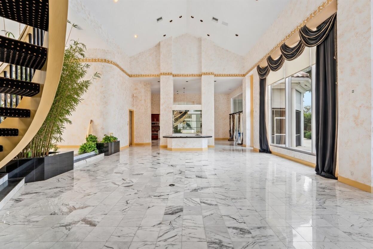 ST ANDREWS COUNTRY CLUB 11 - Residential