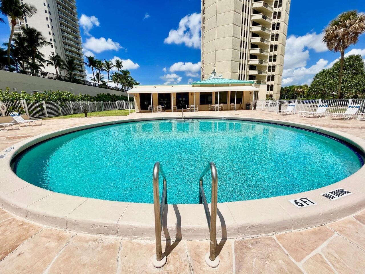 PHOENIX TOWERS CONDO - Residential