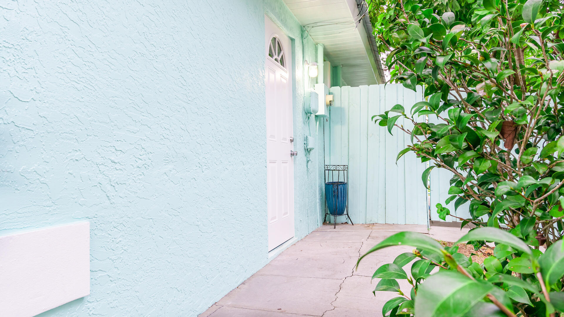 PORT ST LUCIE SECTION 7 - Residential Lease