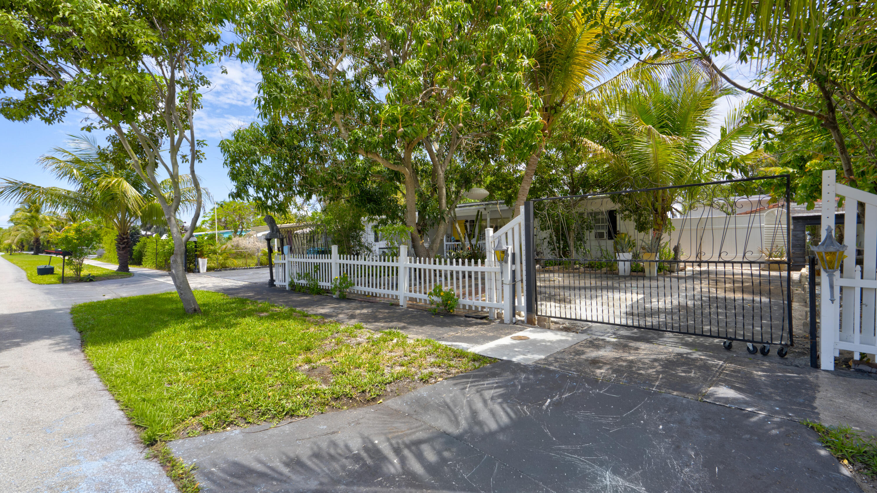 ROLLING GREEN RIDGE SEACREST - Residential
