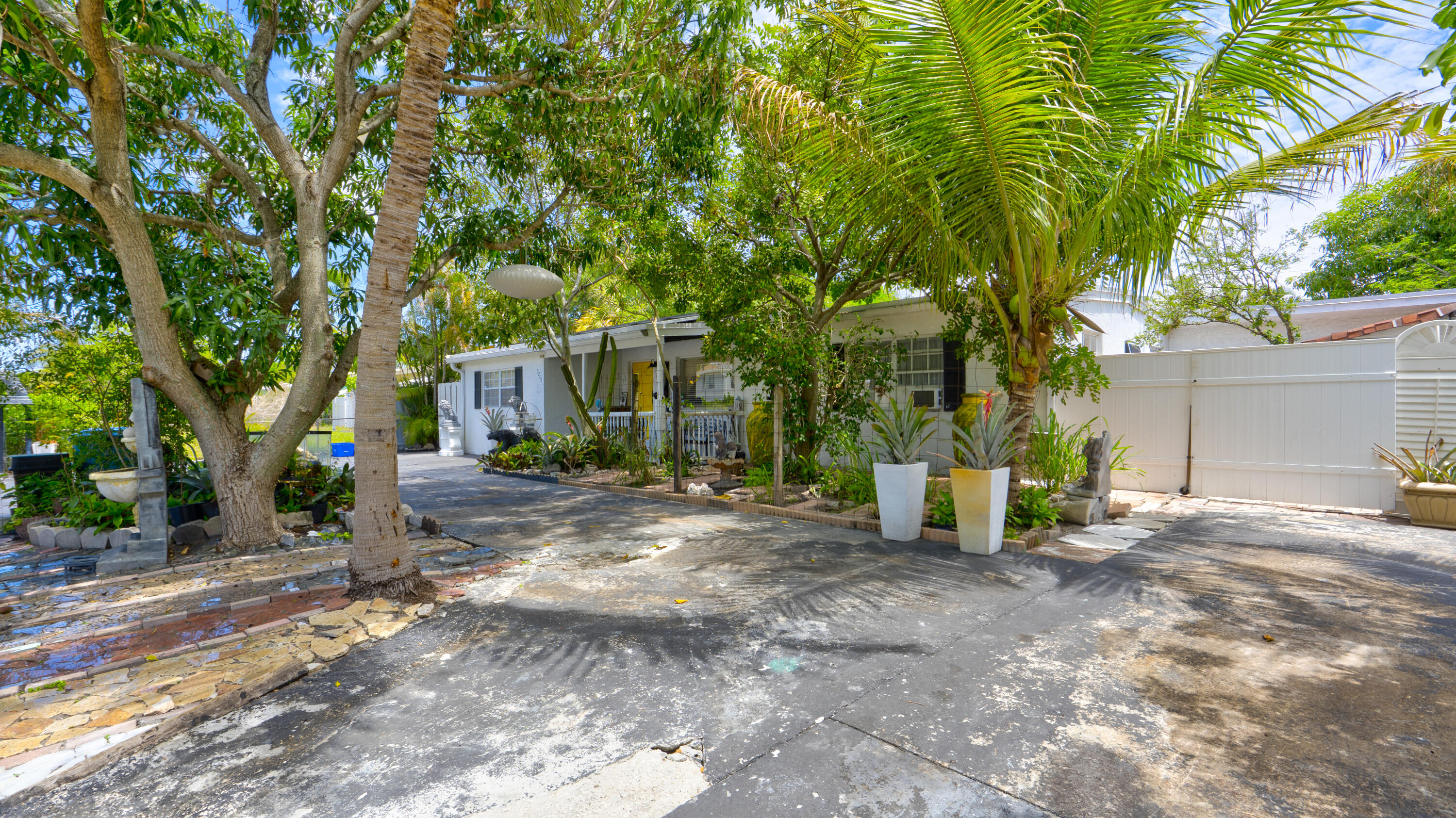 ROLLING GREEN RIDGE SEACREST - Residential