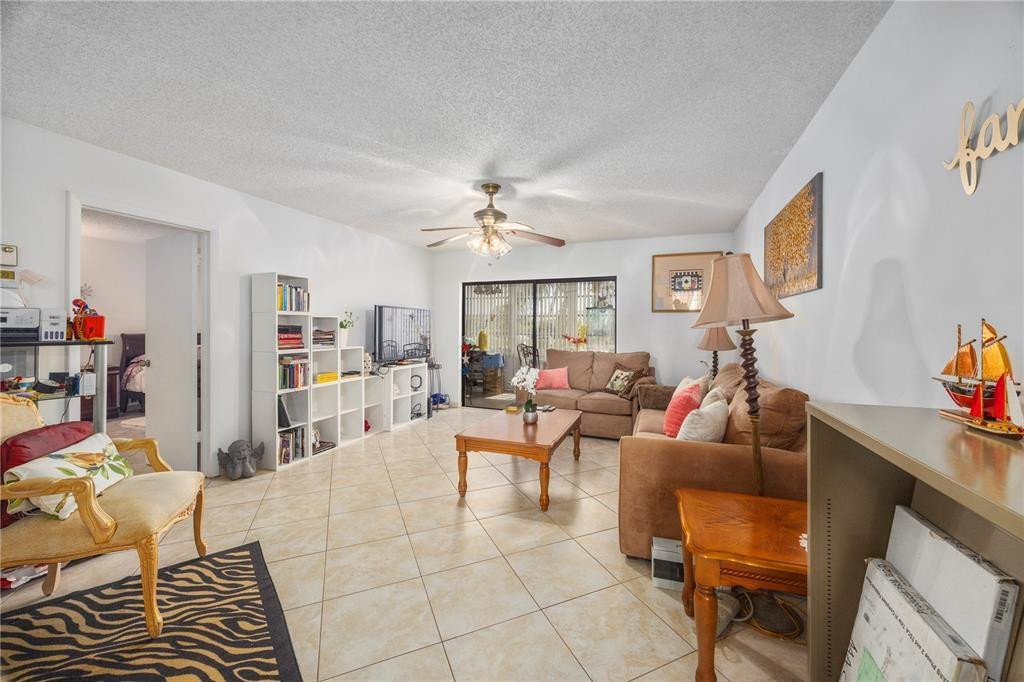 TOPAZ SOUTH CONDO - Residential