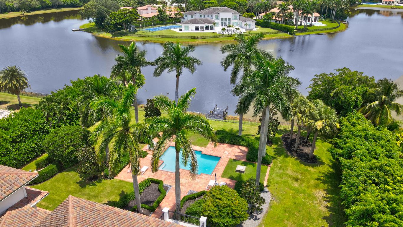LONG LAKE ESTATES 1 AS - Residential