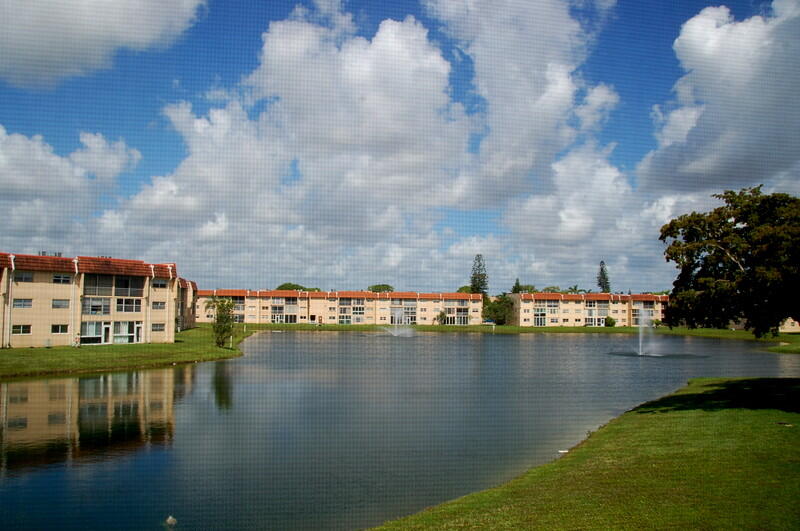 SUNRISE LAKES 65 CONDO - Residential