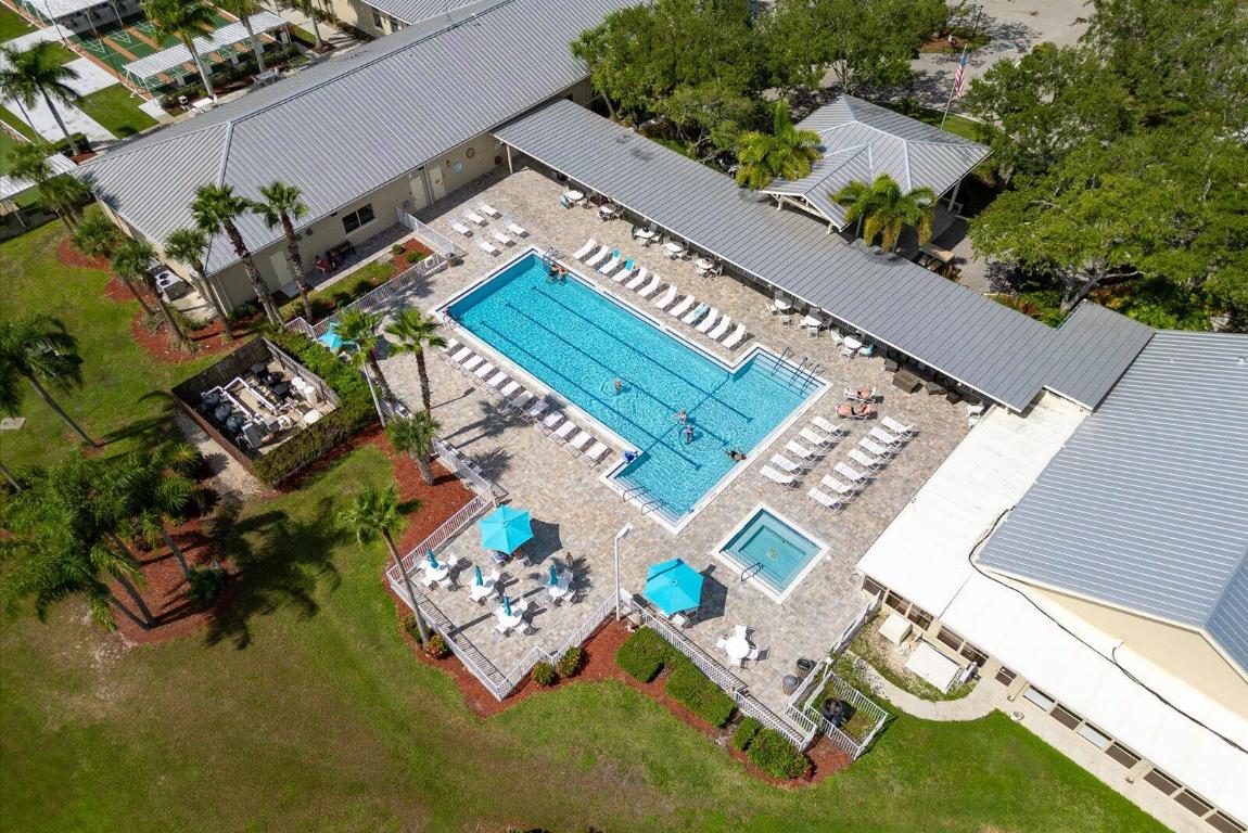 EAGLE RETREAT AT SAVANNA CLUB - Residential