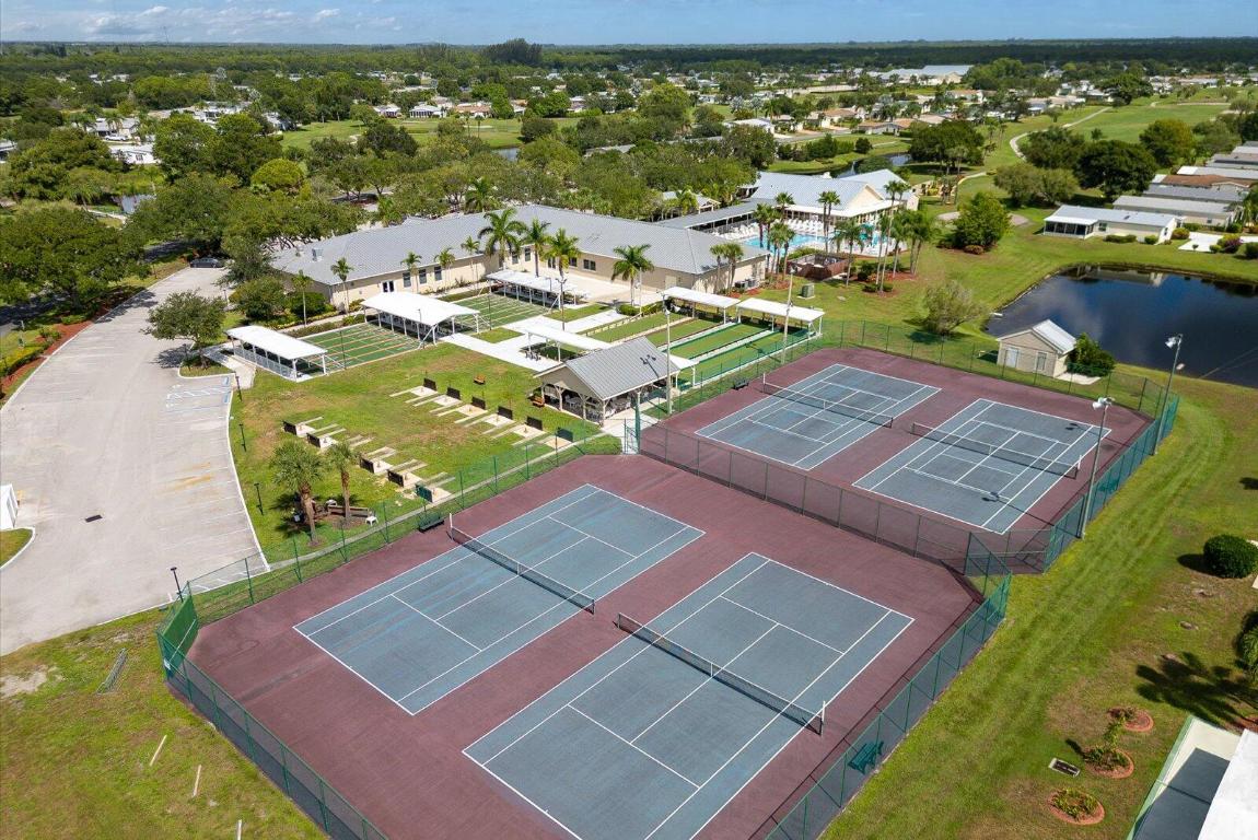 EAGLE RETREAT AT SAVANNA CLUB - Residential