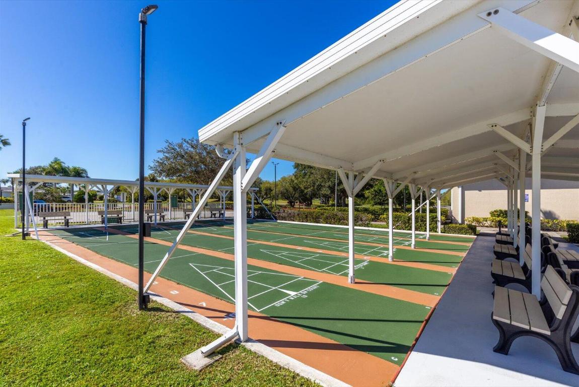 EAGLE RETREAT AT SAVANNA CLUB - Residential