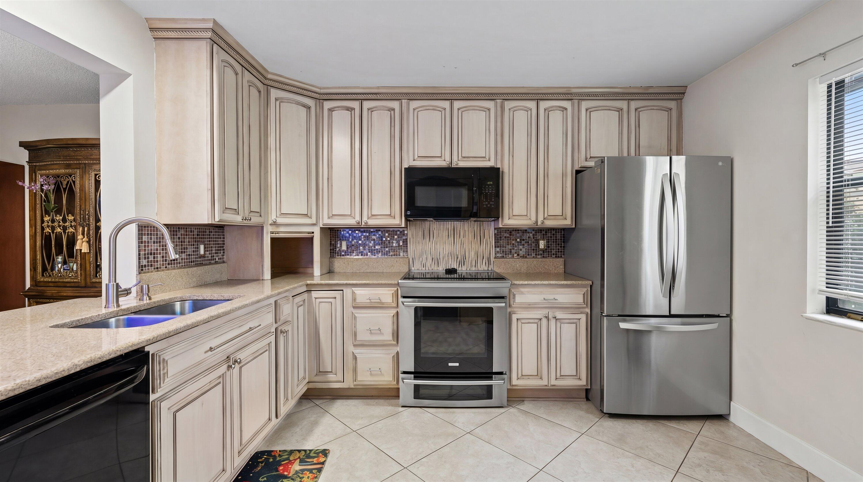 TRAILS AT ROYAL PALM BEACH CONDO - Residential