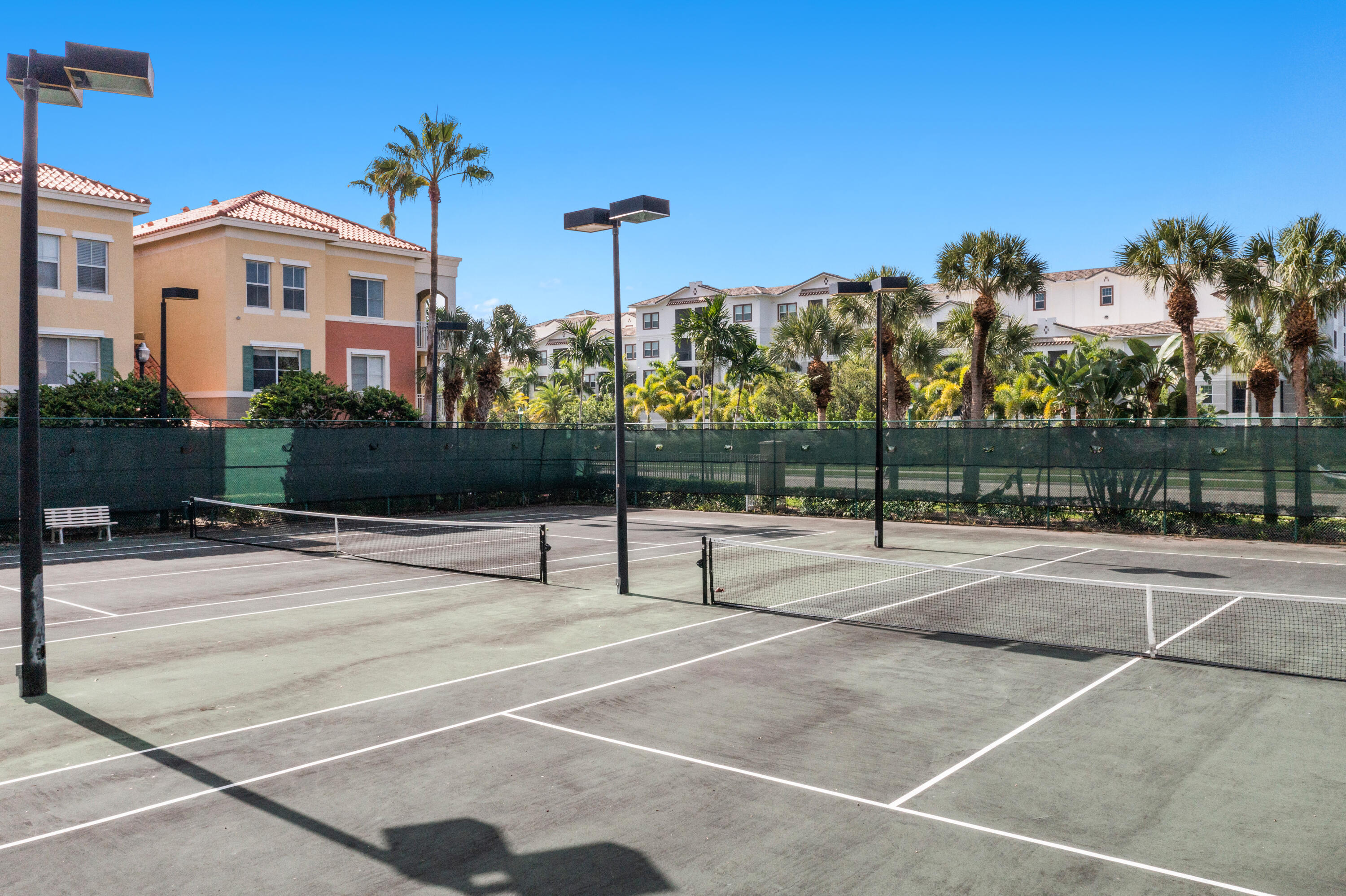RESIDENCES AT LEGACY PLACE CONDO - Residential Lease