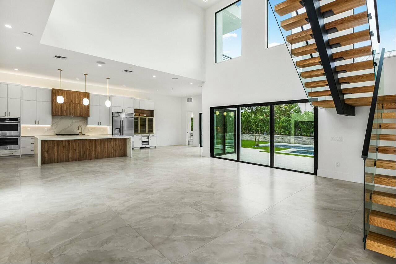 SEA VIEW RIDGE - Residential