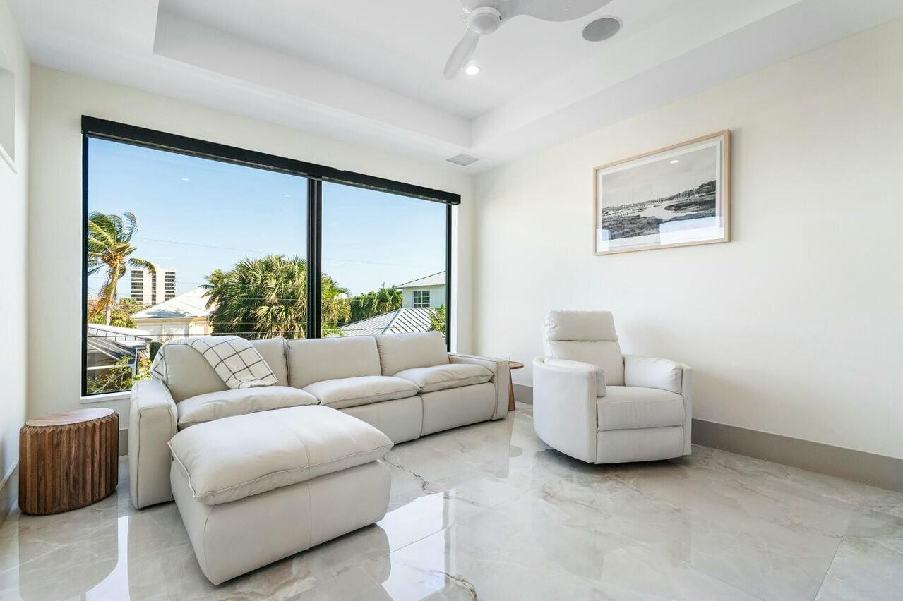 SEA VIEW RIDGE - Residential