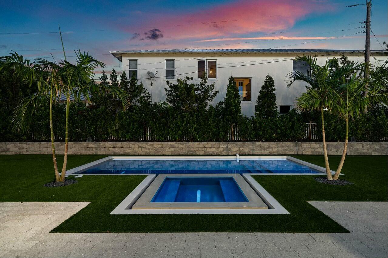 SEA VIEW RIDGE - Residential