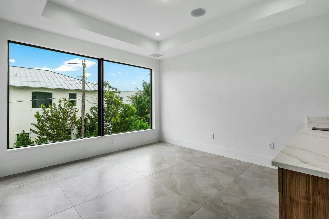 SEA VIEW RIDGE - Residential