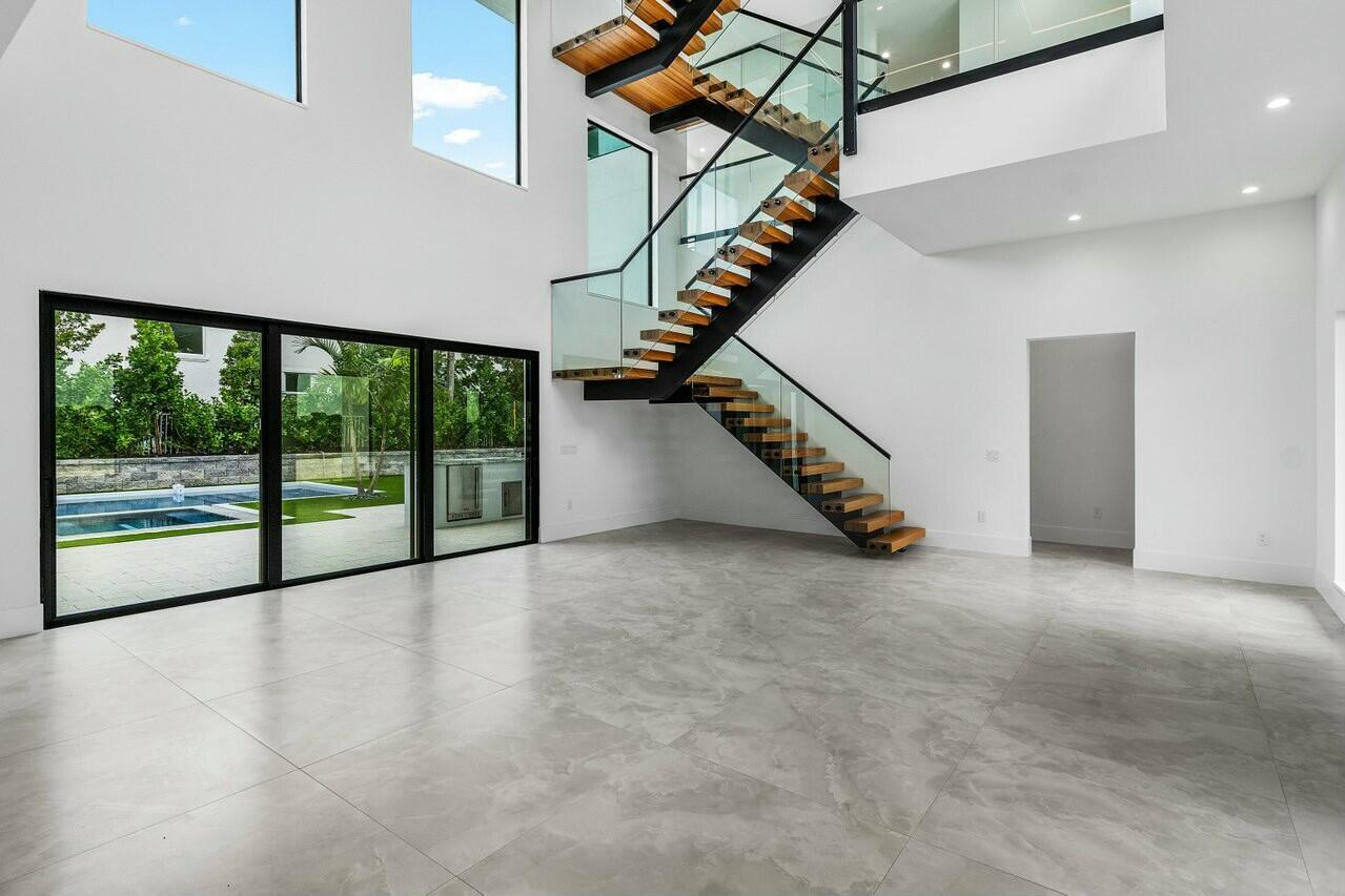 SEA VIEW RIDGE - Residential