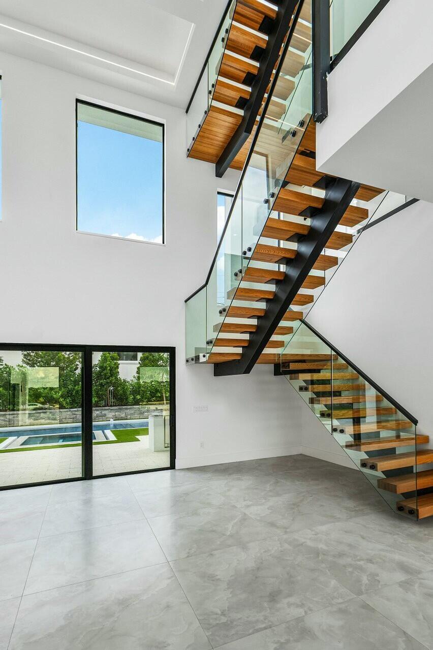 SEA VIEW RIDGE - Residential