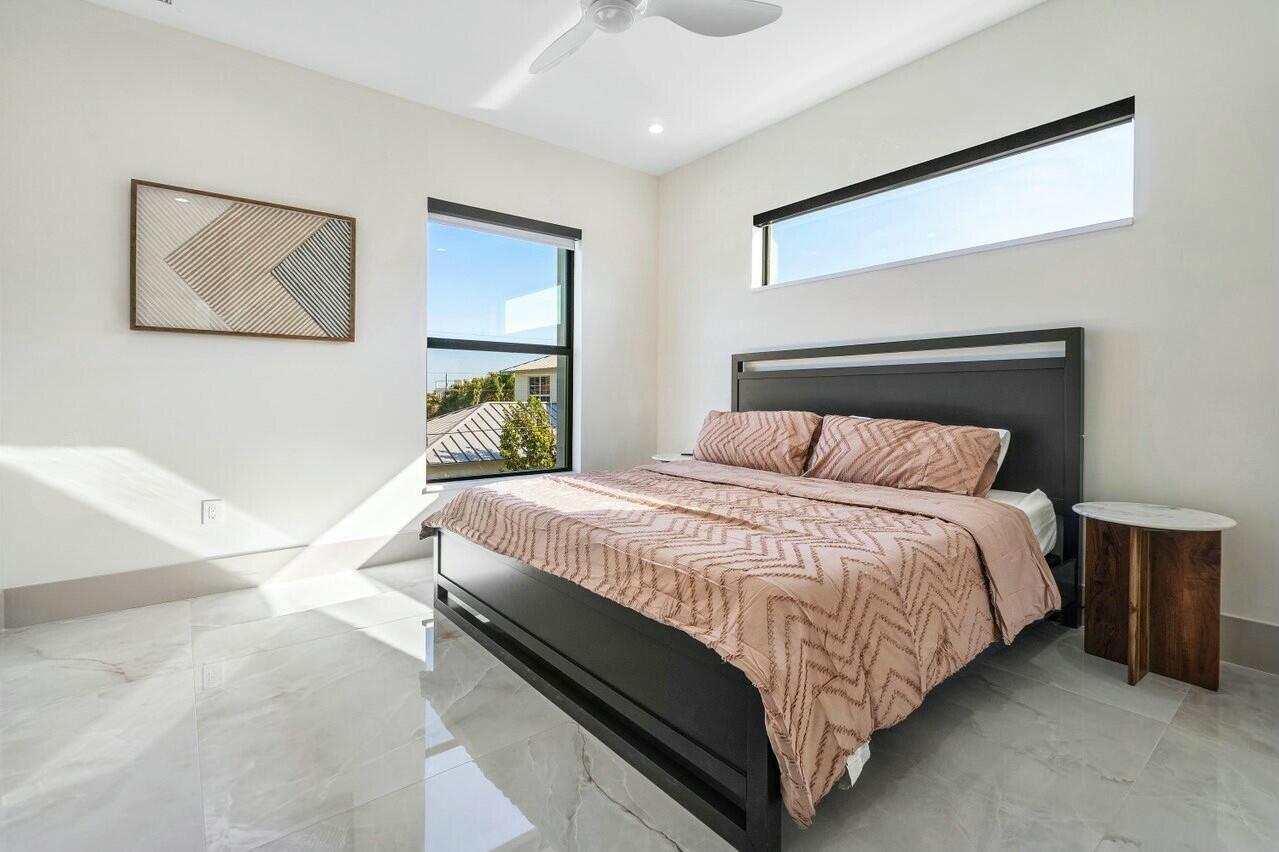 SEA VIEW RIDGE - Residential