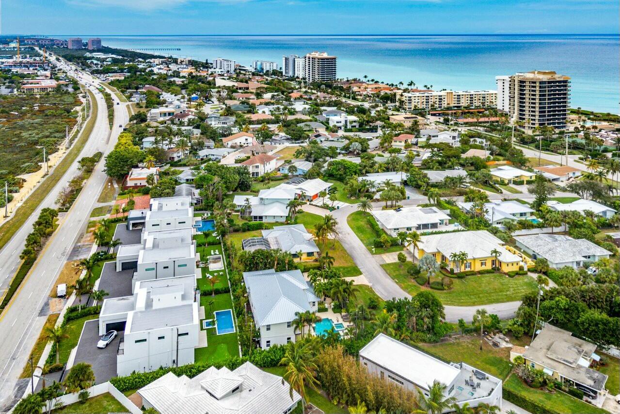 SEA VIEW RIDGE - Residential