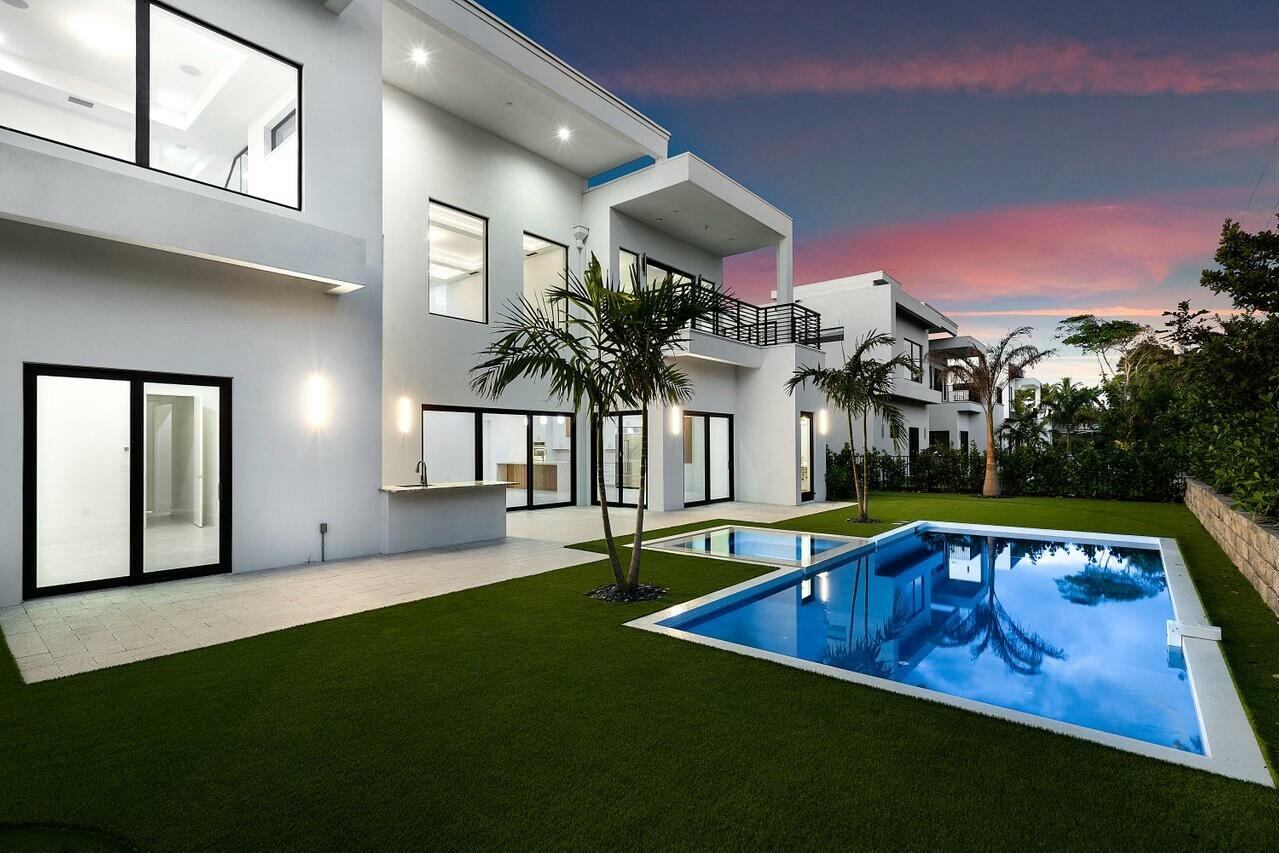 SEA VIEW RIDGE - Residential