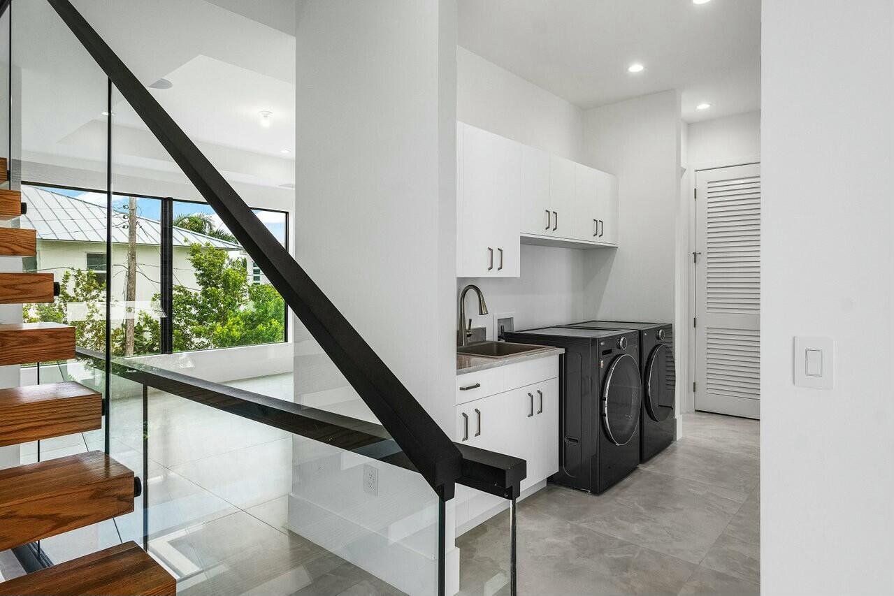 SEA VIEW RIDGE - Residential