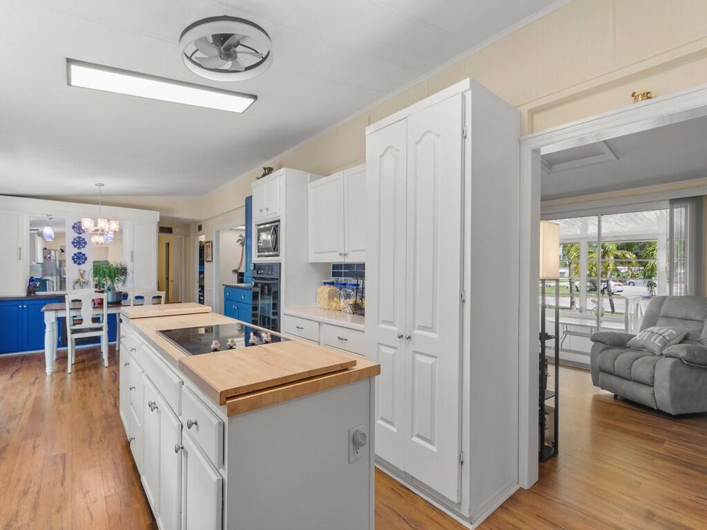 Spanish Lakes Golf Village - Residential