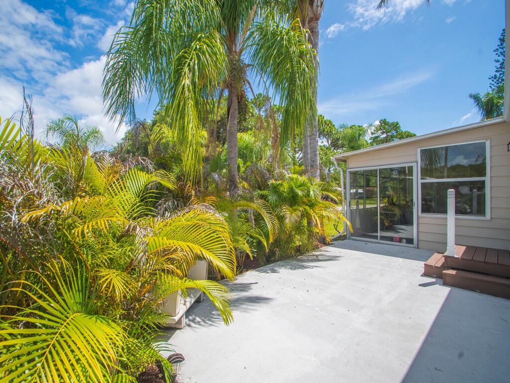Spanish Lakes Golf Village - Residential