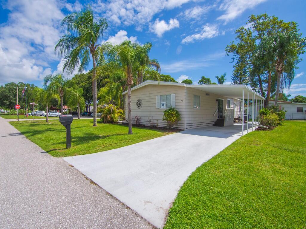 Spanish Lakes Golf Village - Residential