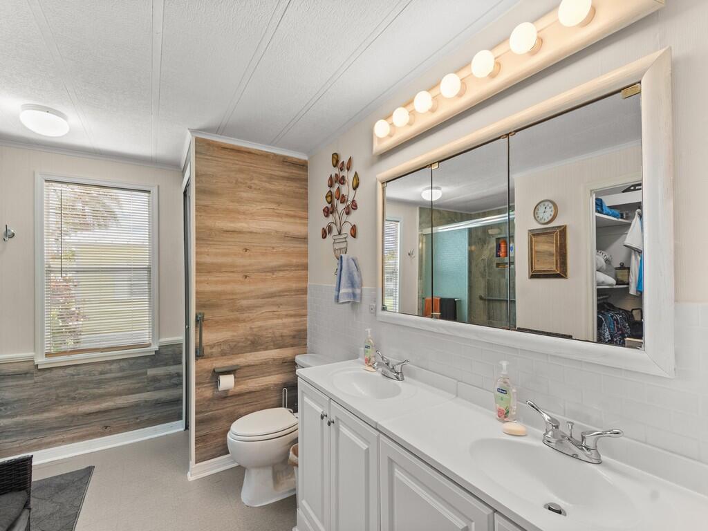 Spanish Lakes Golf Village - Residential