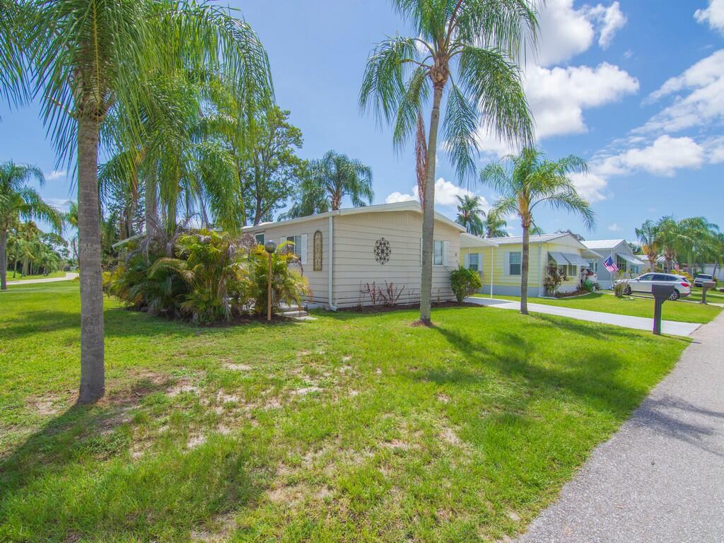 Spanish Lakes Golf Village - Residential