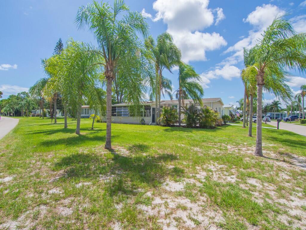 Spanish Lakes Golf Village - Residential