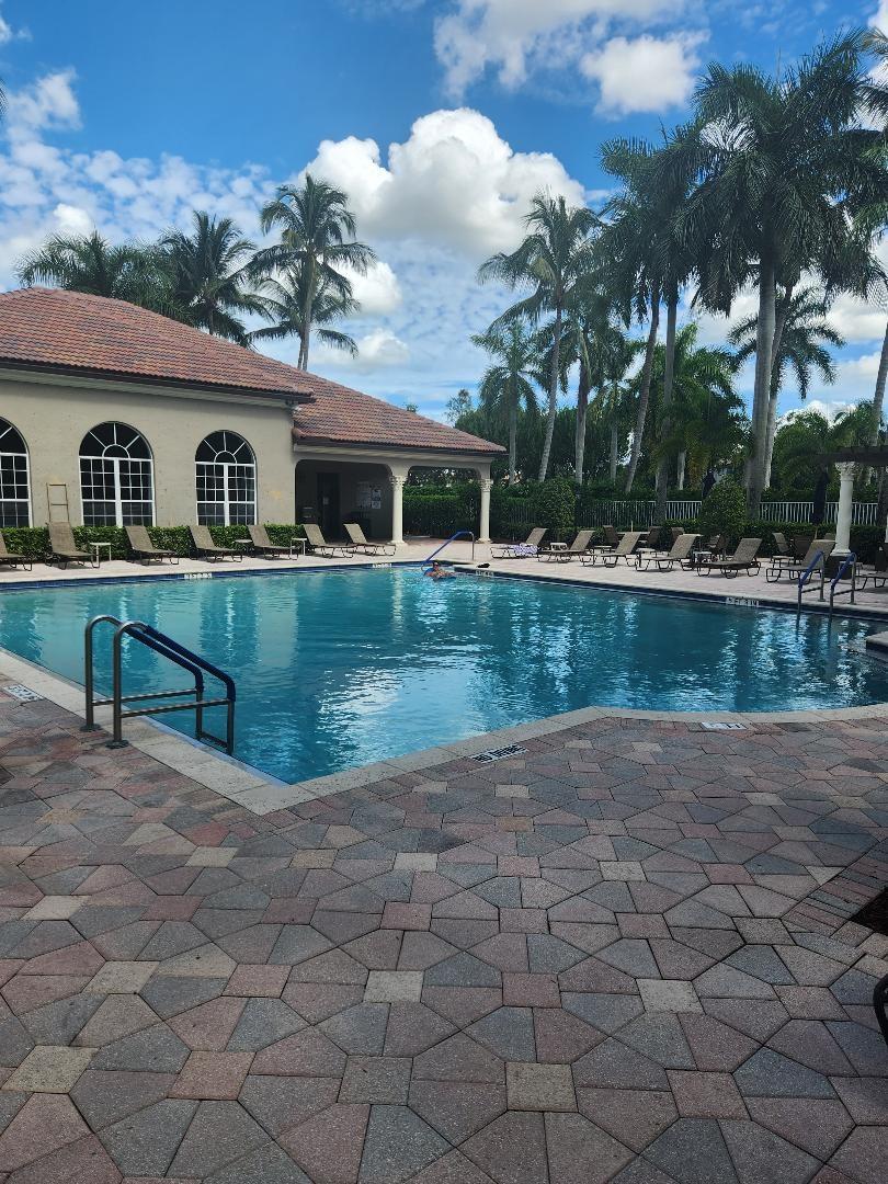 mizner pointe - Residential