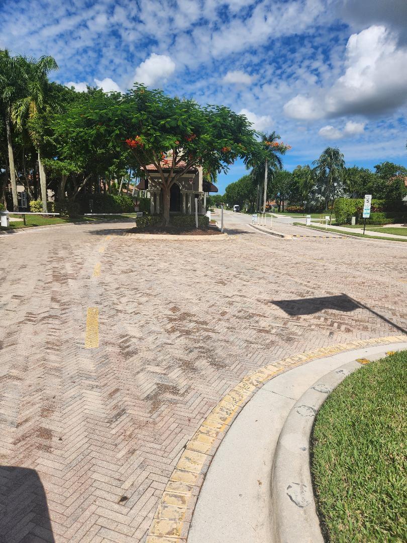 mizner pointe - Residential