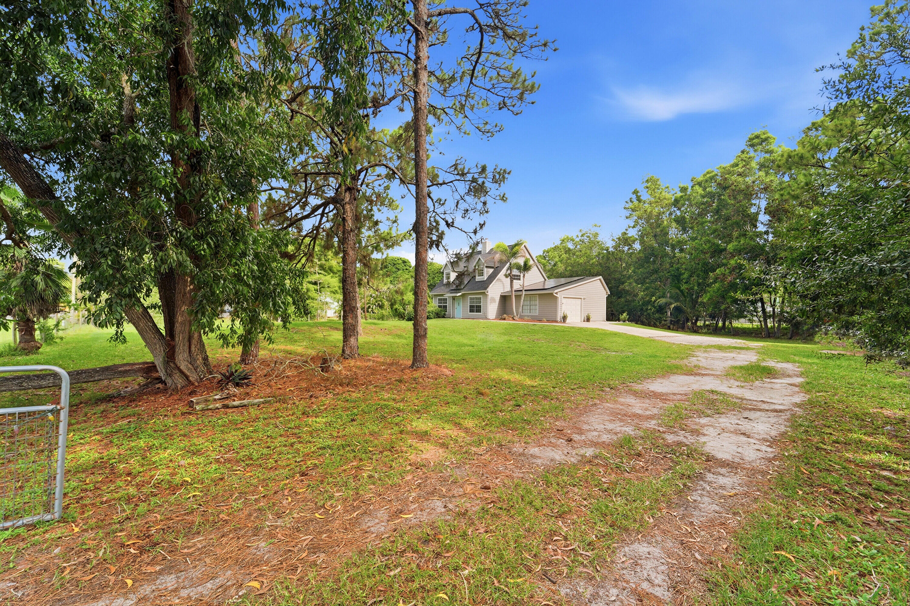The Acreage - Residential