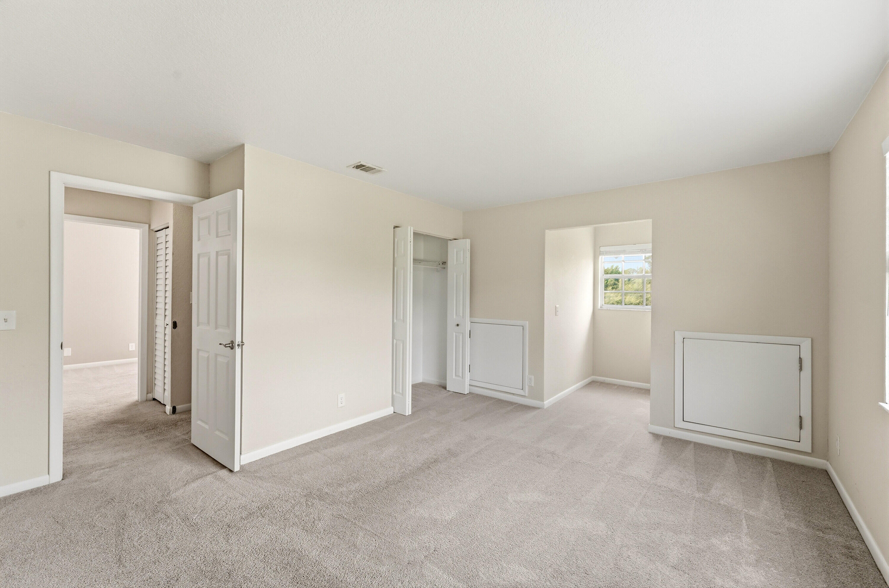 The Acreage - Residential