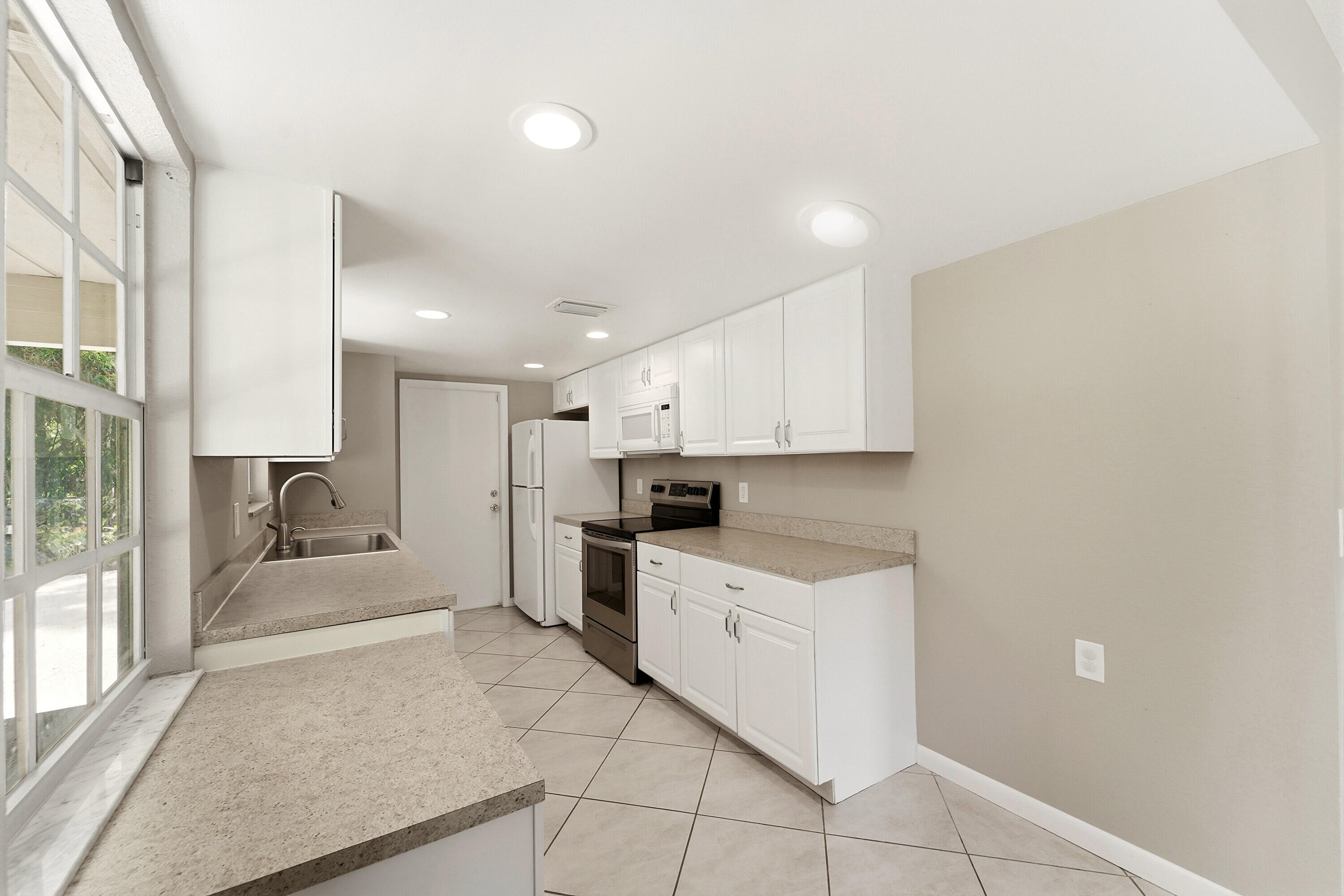 The Acreage - Residential