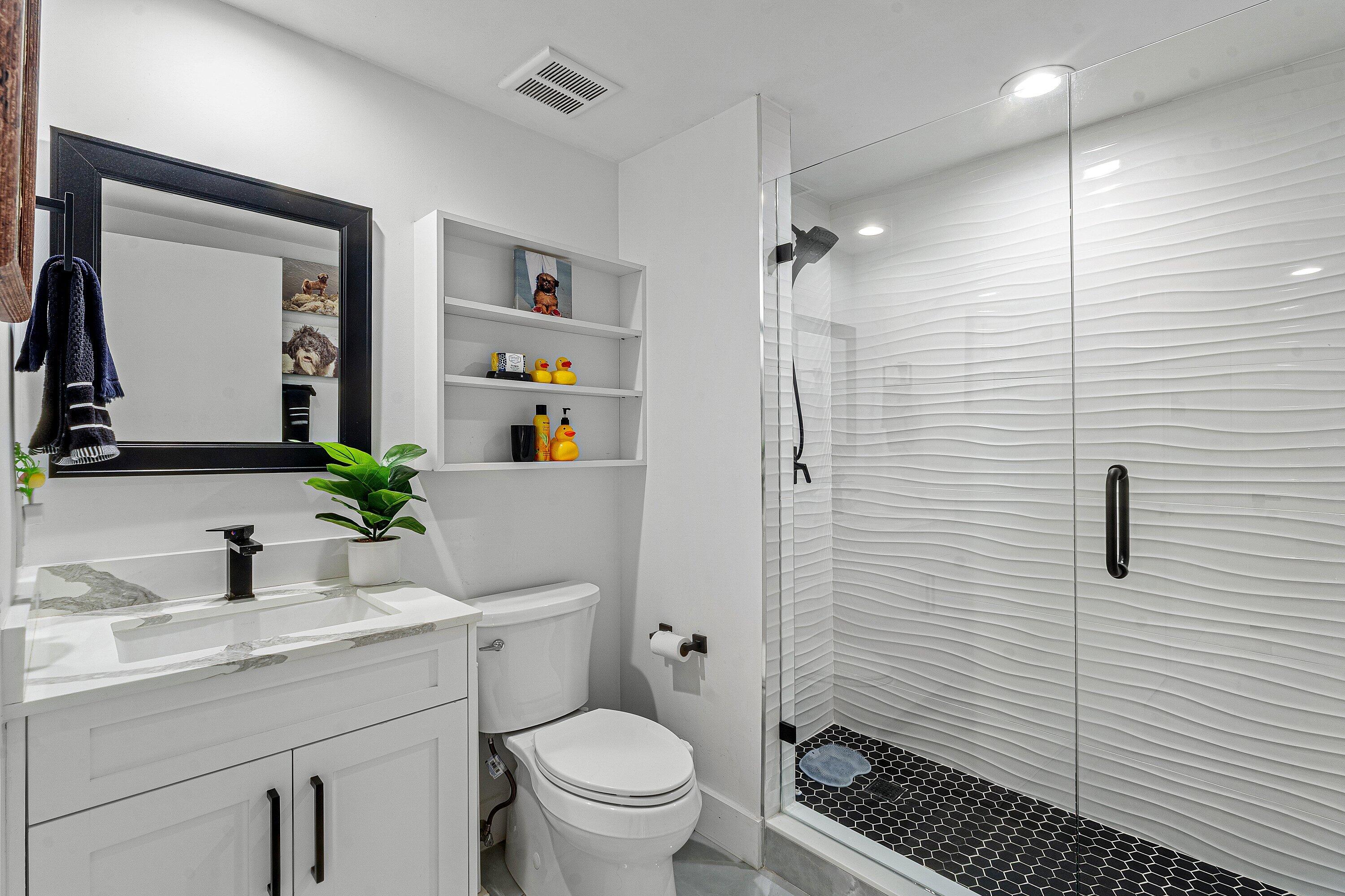 MARINA GRANDE RIVIERA BEACH CONDO - Residential