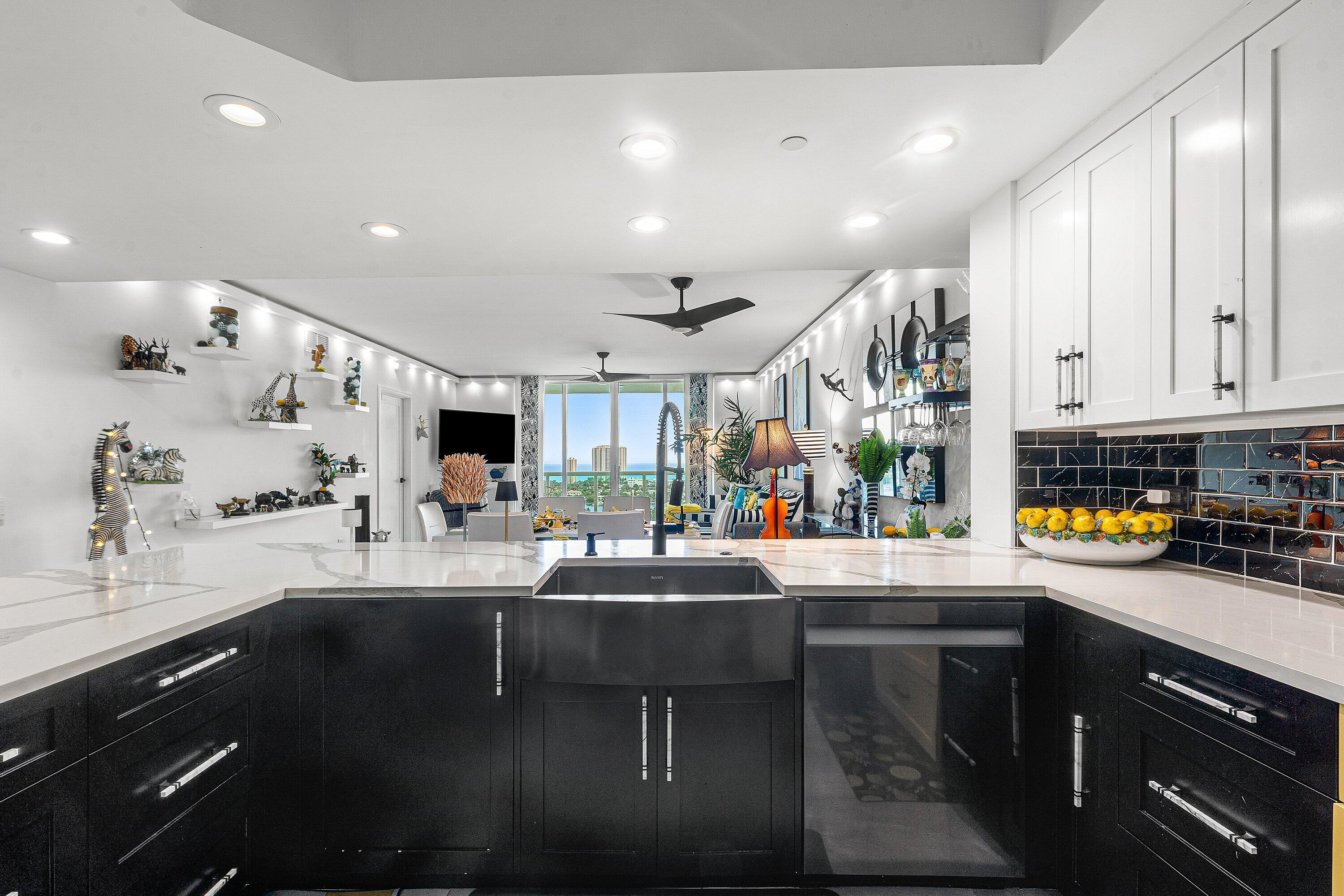MARINA GRANDE RIVIERA BEACH CONDO - Residential