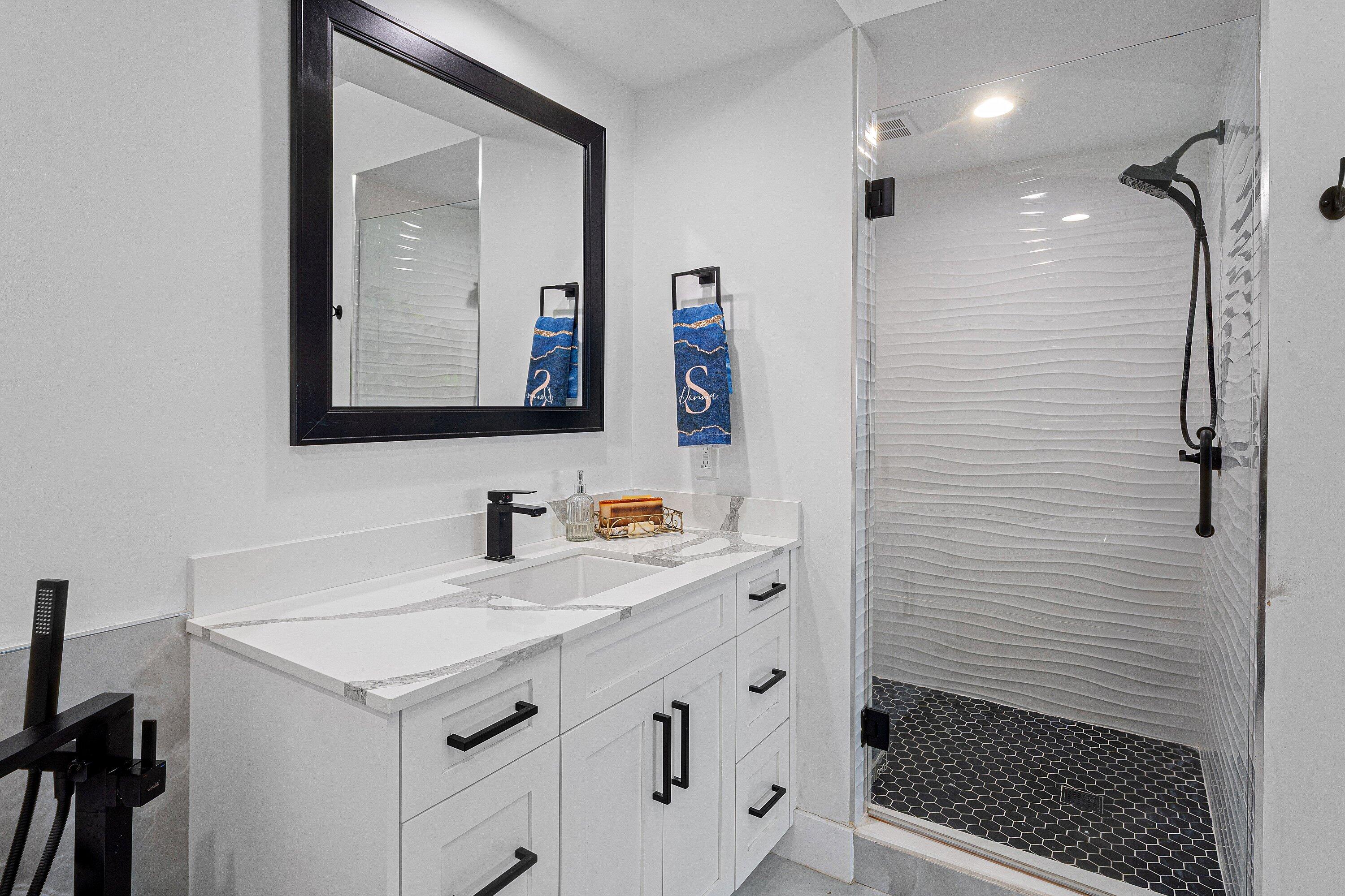 MARINA GRANDE RIVIERA BEACH CONDO - Residential